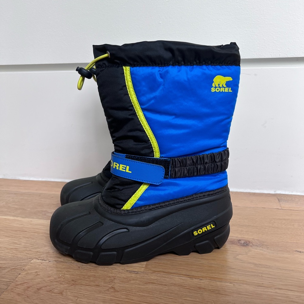 Sorel Kids' Black and Blue Snow Boots - Like New!